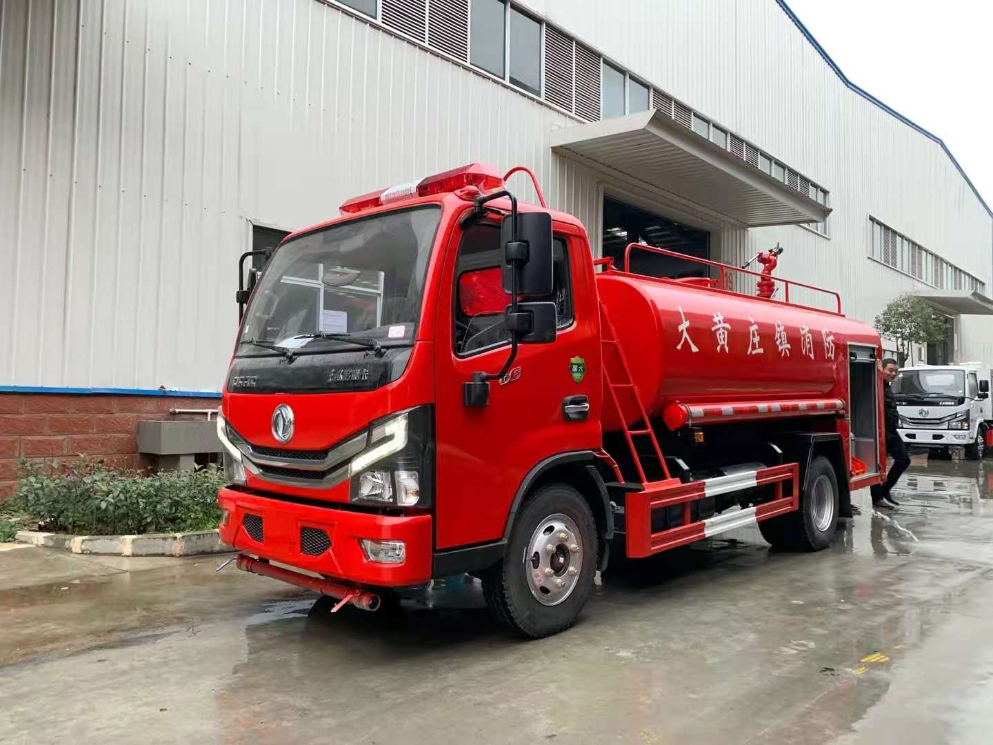 東風(fēng)多利卡4.5噸消防灑水車