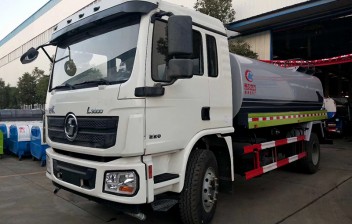 陜汽德龍灑水車(12立方)