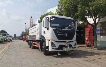 東風(fēng)天龍16立方多功能抑塵車