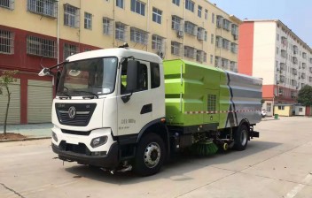 東風(fēng)天錦16立方洗掃車（包上京牌）